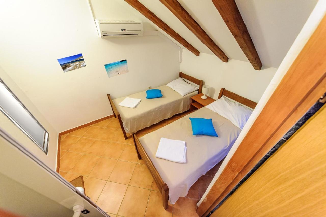 Apartments & Rooms Lucie Posedarje Εξωτερικό φωτογραφία