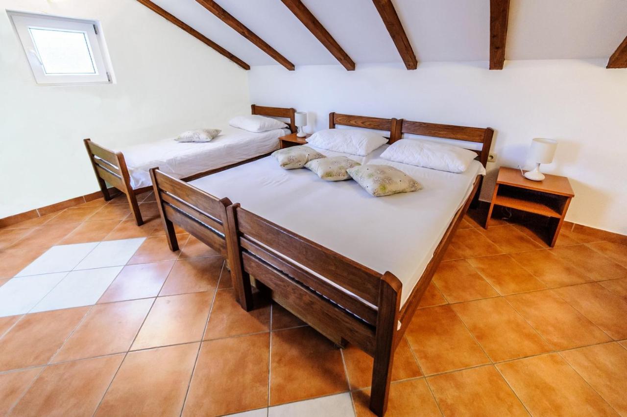 Apartments & Rooms Lucie Posedarje Εξωτερικό φωτογραφία