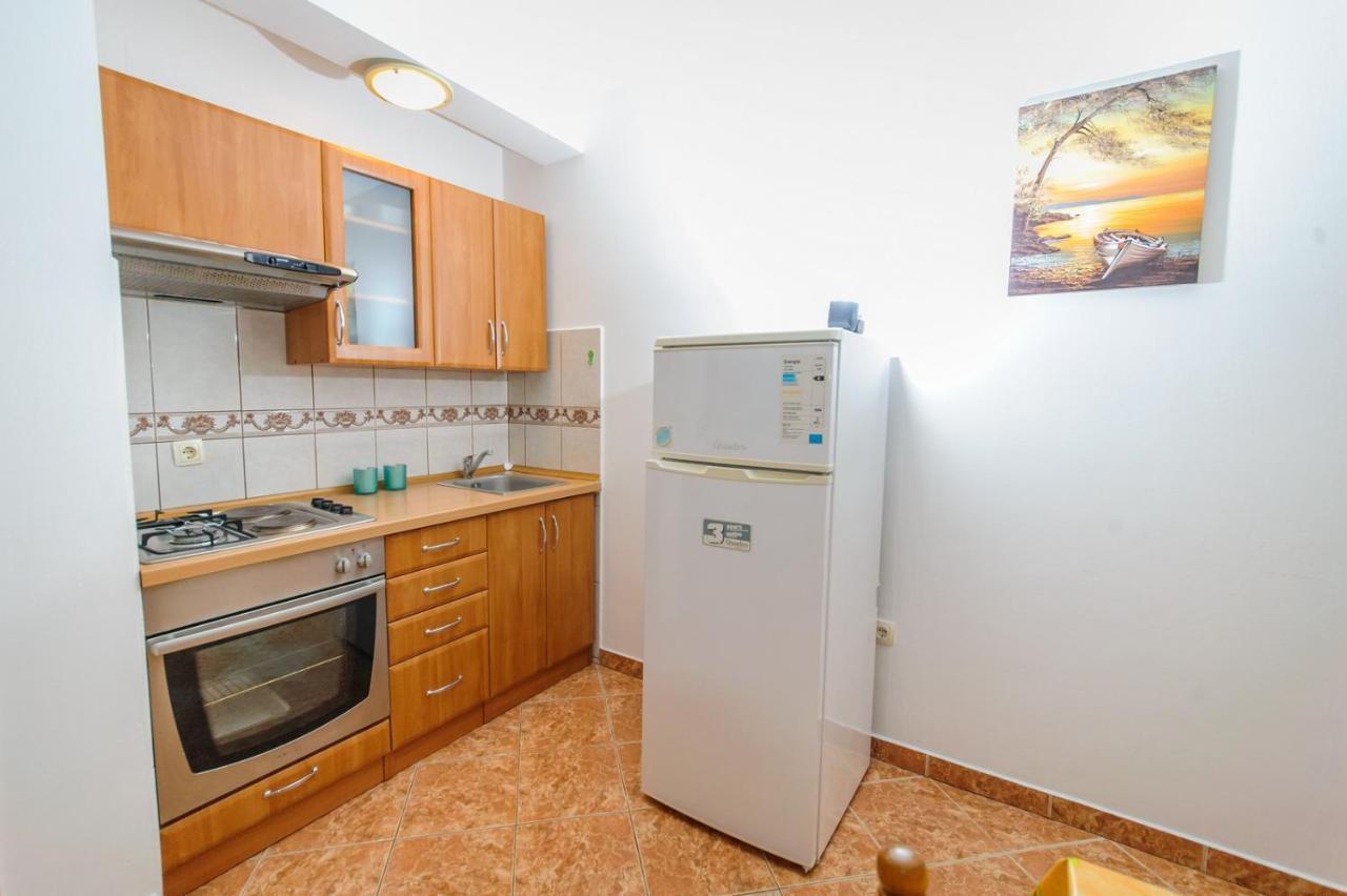 Apartments & Rooms Lucie Posedarje Εξωτερικό φωτογραφία