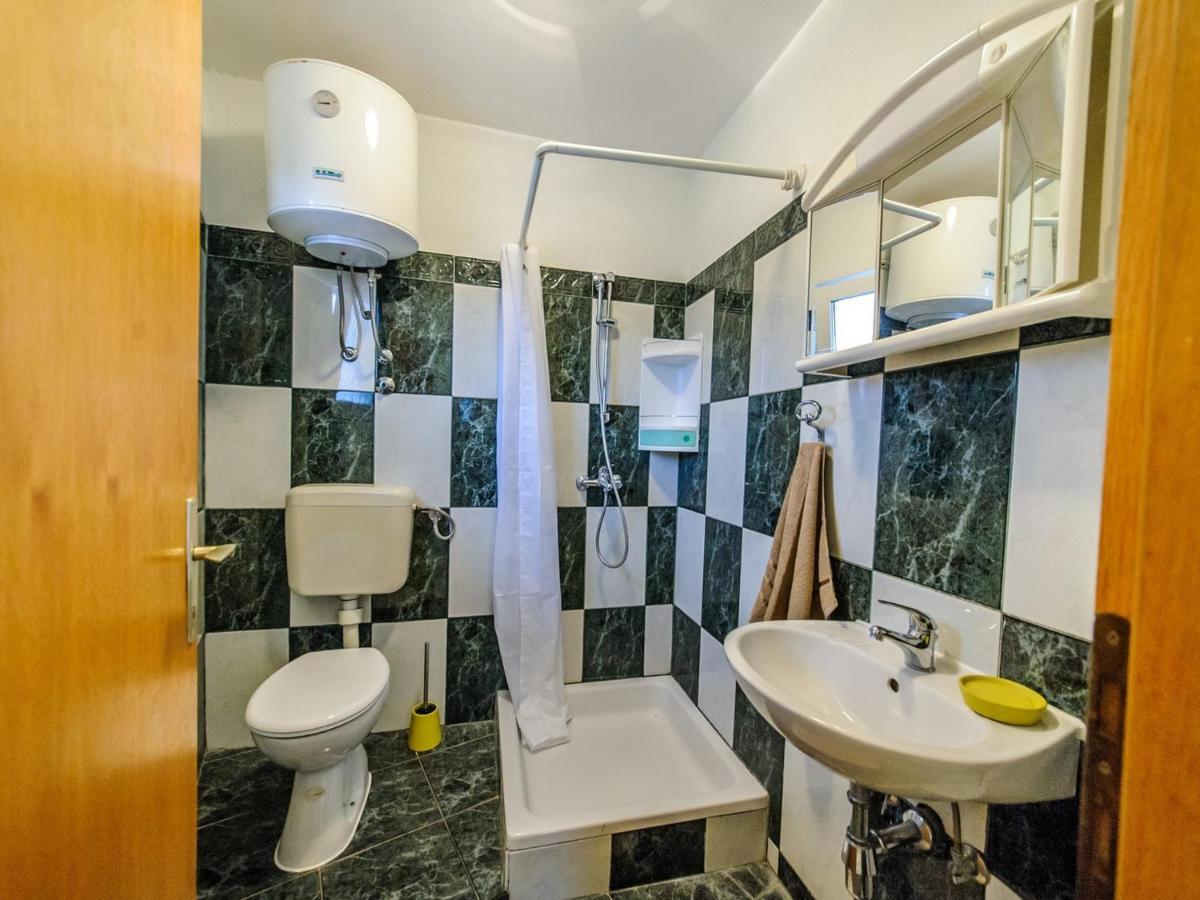 Apartments & Rooms Lucie Posedarje Εξωτερικό φωτογραφία