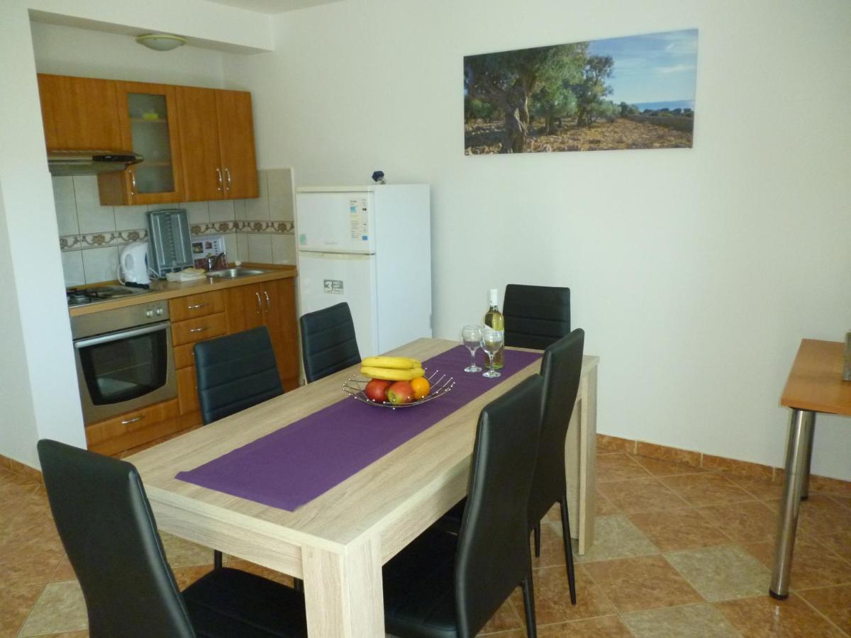 Apartments & Rooms Lucie Posedarje Εξωτερικό φωτογραφία